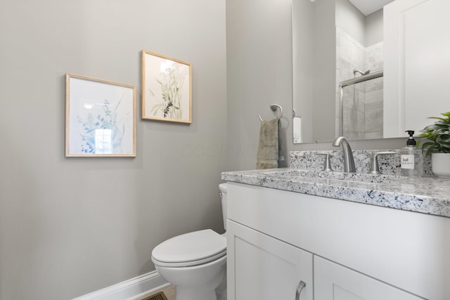 1462 Dogwood Loop, Powell, OH 43065 - full bath featuring toilet, vanity, baseboards, and tiled shower