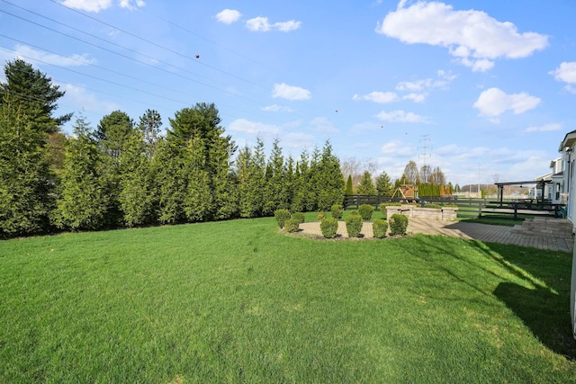 5388 Middlebury Lp, Lewis Center, OH 43035 - view of yard with fence