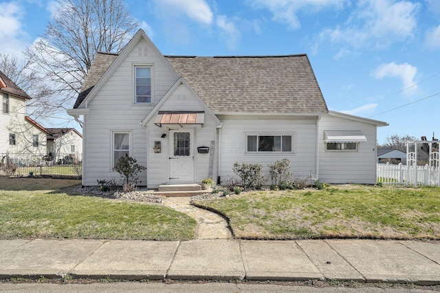 28 John St, Mount Sterling, OH 43143 - view of front of home featuring a shingled roof