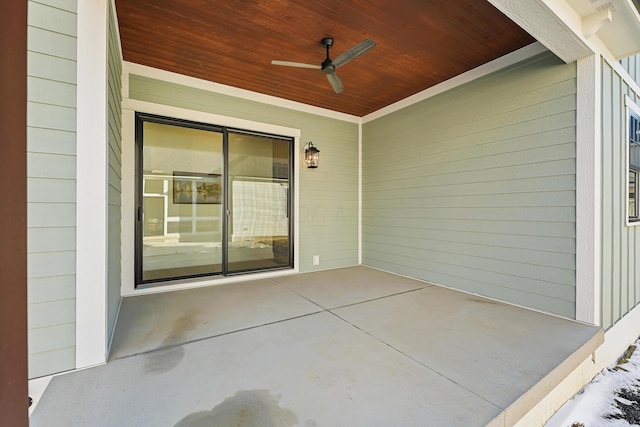 view of patio with a ceiling fan