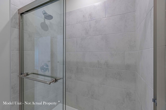 5177 Highpointe Lakes Dr Unit 9403, Westerville, OH 43081 - full bath with a tile shower