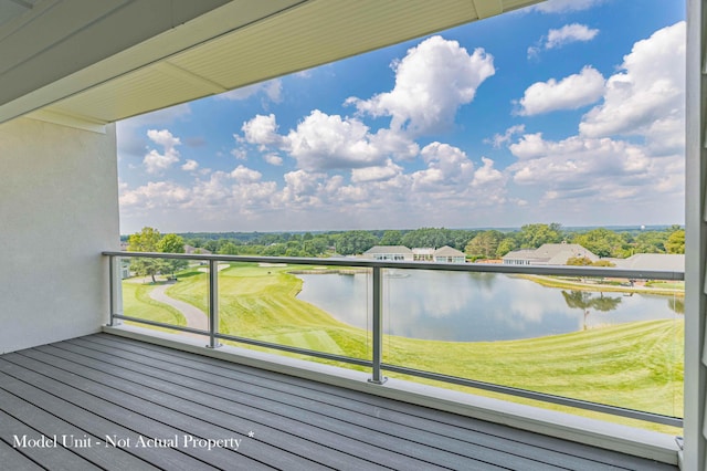5177 Highpointe Lakes Dr Unit 9403, Westerville, OH 43081 - balcony with a water view