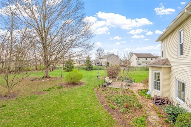 8056 Summit Rd SW, Pataskala, OH 43062 - view of yard featuring a patio area and fence