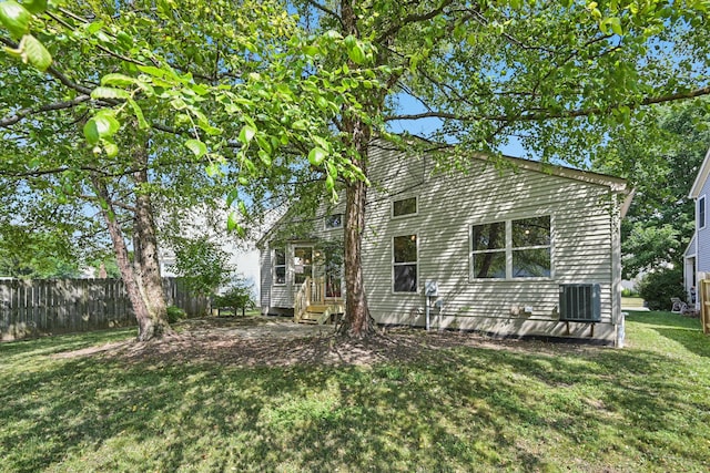 3092 Andrew James Dr, Hilliard, OH 43026 - view of front facade featuring entry steps