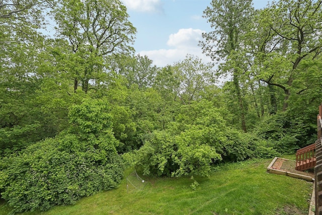 5692 Great Hall Ct, Columbus, OH 43231 - view of grassy yard featuring a deck