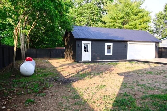 16786 Main St, Williamsport, OH 43164 - view of outbuilding with a garage