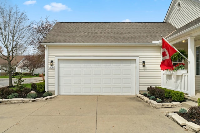 508 Straiton Sq, Westerville, OH 43082 - garage with driveway