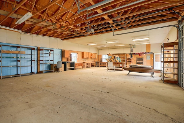 2085 US Highway 62 NE, Washington Court House, OH 43160 - view of garage