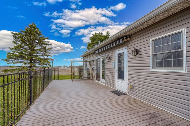 2085 US Highway 62 NE, Washington Court House, OH 43160 - view of wooden terrace