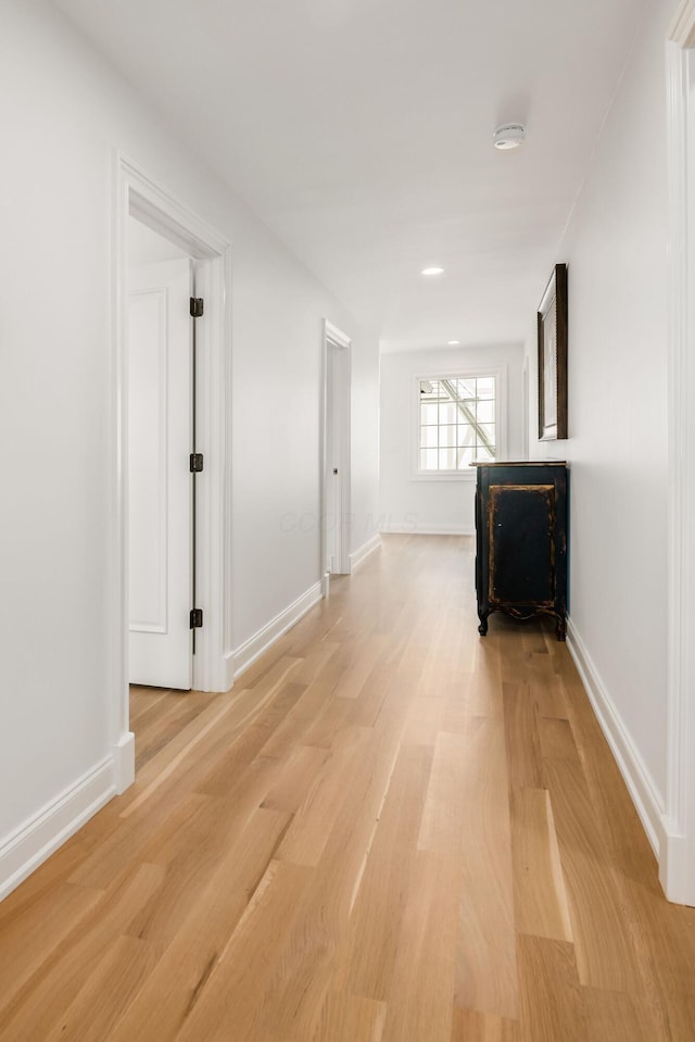 2252 Club Rd, Upper Arlington, OH 43221 - hall with baseboards and light wood-style flooring