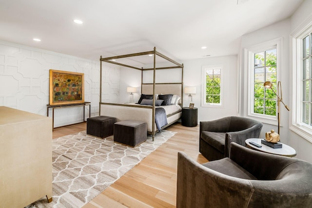 2252 Club Rd, Upper Arlington, OH 43221 - bedroom with light wood-style flooring and recessed lighting