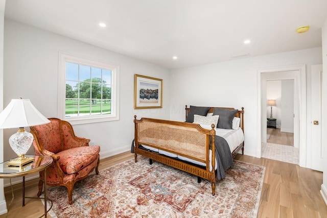 2252 Club Rd, Upper Arlington, OH 43221 - bedroom featuring light wood-type flooring, baseboards, and recessed lighting