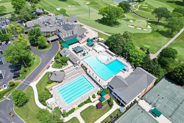 2252 Club Rd, Upper Arlington, OH 43221 - birds eye view of property with golf course view
