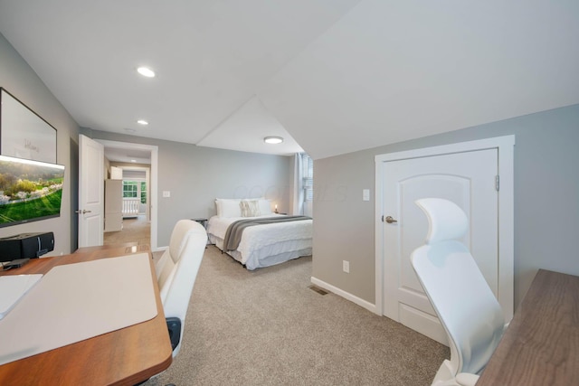 62 Sherman Ave, Columbus, OH 43205 - bedroom featuring light colored carpet, recessed lighting, and baseboards