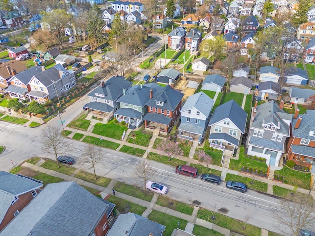 birds eye view of property featuring a residential view