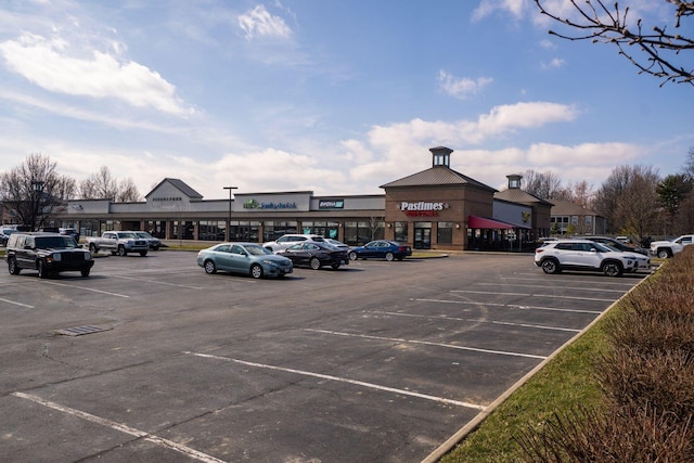 6088 Sowerby Ln, Westerville, OH 43081 - view of uncovered parking lot