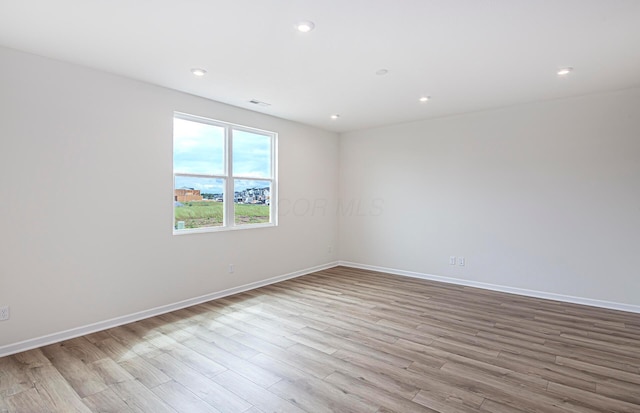 280 Dowler Dr Lot 349, South Bloomfield, OH 43103 - unfurnished room featuring wood finished floors and recessed lighting