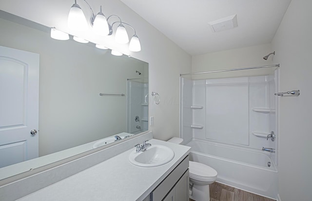 280 Dowler Dr Lot 349, South Bloomfield, OH 43103 - full bath featuring vanity, shower / washtub combination, and wood finished floors