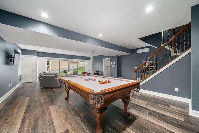 playroom with recessed lighting, baseboards, and wood finished floors