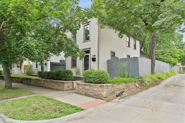 1066 Michigan Ave, Columbus, OH 43201 - photo 1