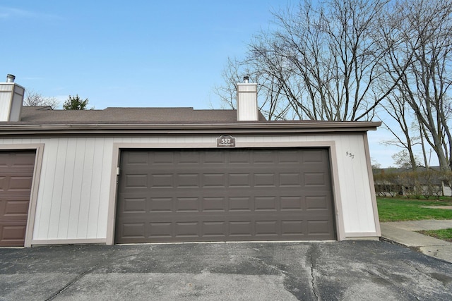 557 Woodingham Pl, Columbus, OH 43213 - view of garage