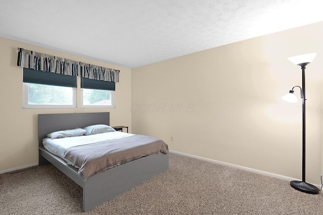 572 Sycamore Dr, Pickerington, OH 43147 - carpeted bedroom with baseboards