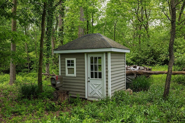 3040 Lafayette Plain City Rd, London, OH 43140 - view of shed with a view of trees
