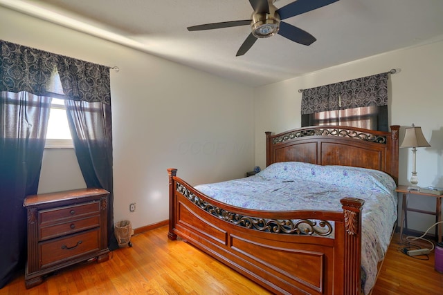 1473 Venice Dr, Columbus, OH 43207 - bedroom featuring ceiling fan, baseboards, and wood finished floors