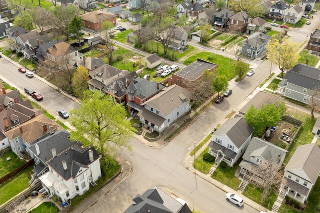 birds eye view of property featuring a residential view