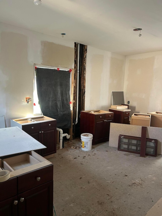 view of miscellaneous room