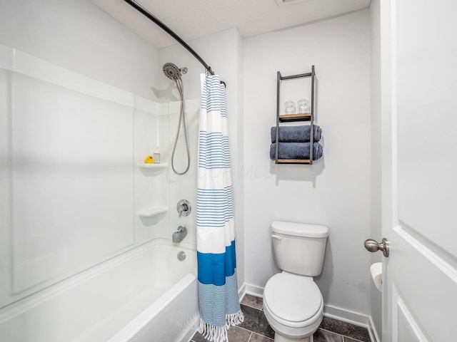 full bath featuring shower / bath combo, baseboards, and toilet
