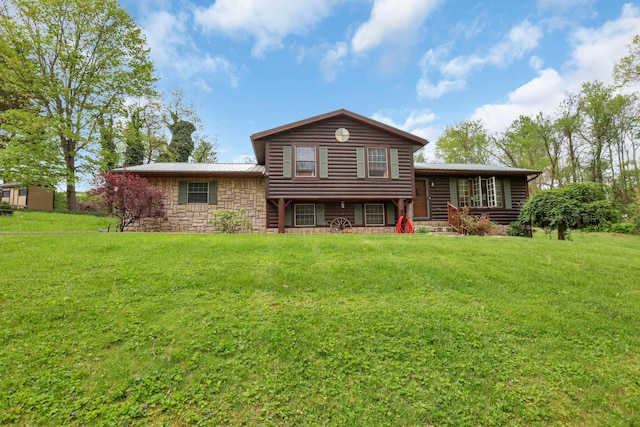 1040 Ivy Dr, Zanesville, OH 43701 - photo 1