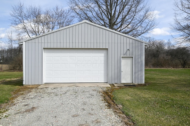 view of detached garage