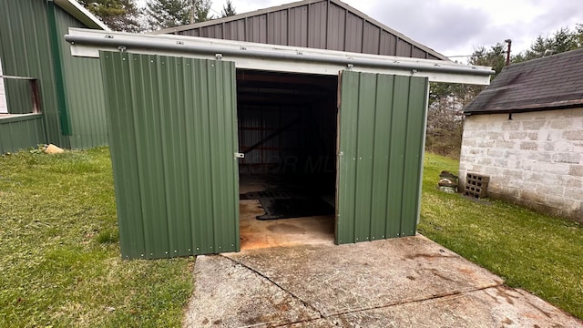 view of outbuilding featuring an outdoor structure
