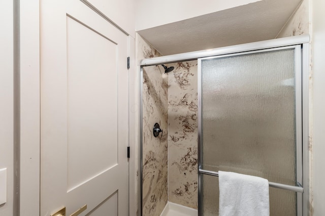 11795 Huntington Way NW, Pickerington, OH 43147 - full bathroom featuring a stall shower