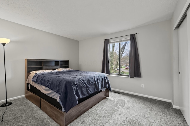 3018 Cooper Bluff Dr, Columbus, OH 43231 - bedroom featuring baseboards, carpet floors, and a textured ceiling