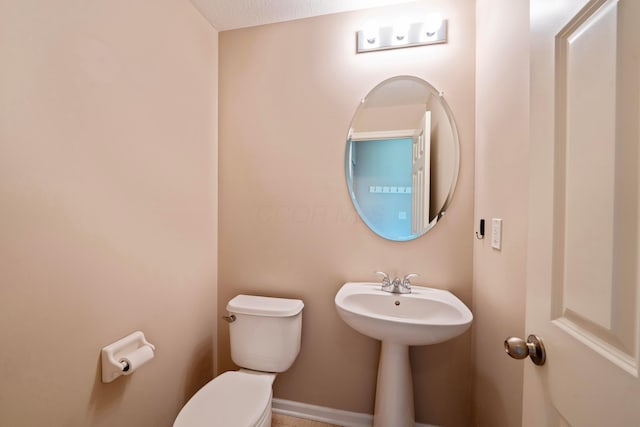 1218 Green Dr Unit 604, Columbus, OH 43230 - half bathroom with toilet