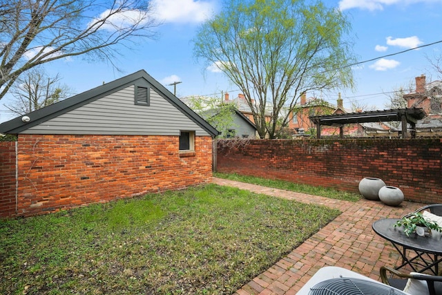 324 Jackson St, Columbus, OH 43206 - view of yard featuring central AC, fence, and a patio