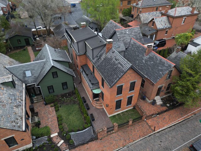 324 Jackson St, Columbus, OH 43206 - aerial view featuring a residential view