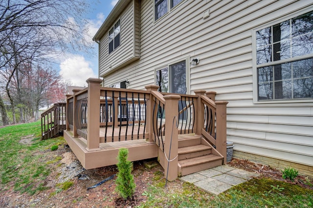 3995 Kensingwood Dr, Columbus, OH 43230 - view of wooden terrace