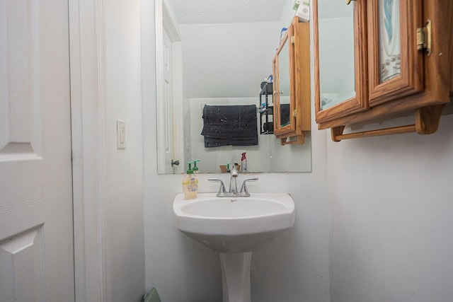 4859 Brice Pond Dr Unit 19B, Canal Winchester, OH 43110 - view of bathroom