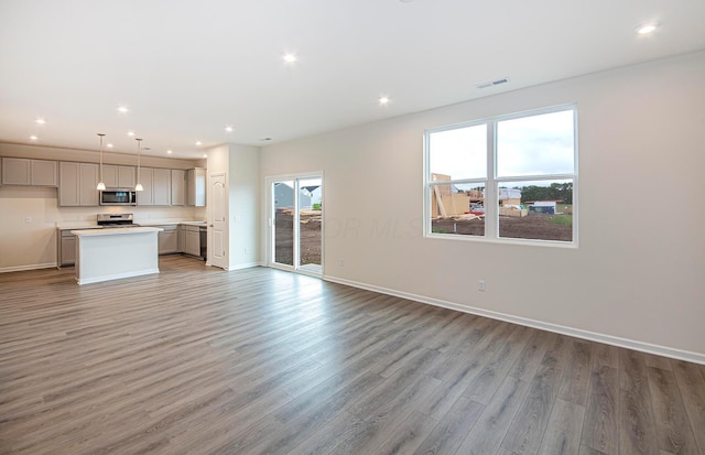 5537 Violet St Lot 367, South Bloomfield, OH 43103 - unfurnished living room featuring light wood finished floors and recessed lighting