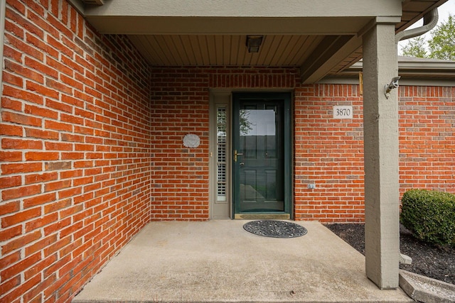 3870 Sandstone Cir, Powell, OH 43065 - entrance to property with brick siding