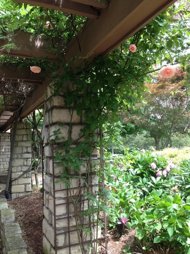 view of exterior details