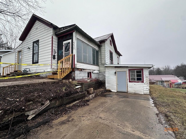 530 Harrison St, New Lexington, OH 43764 - view of front of property featuring entry steps