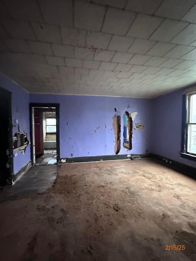 530 Harrison St, New Lexington, OH 43764 - view of unfurnished living room