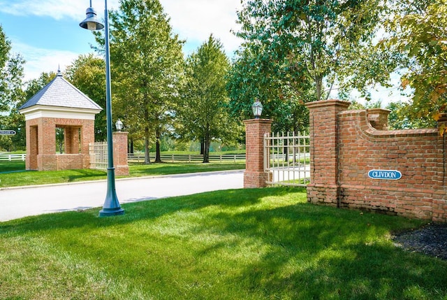 6920 Clivdon Mews, New Albany, OH 43054 - community / neighborhood sign featuring fence and a lawn
