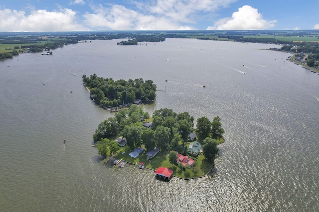 13384 Orchard Is NE, Millersport, OH 43046 - aerial view of a nearby body of water