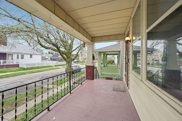 1287 City Park Ave, Columbus, OH 43206 - balcony with a residential view and covered porch