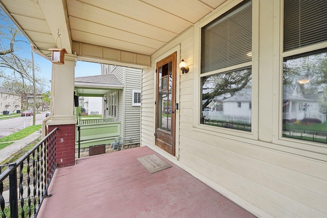 1287 City Park Ave, Columbus, OH 43206 - view of patio / terrace with a porch